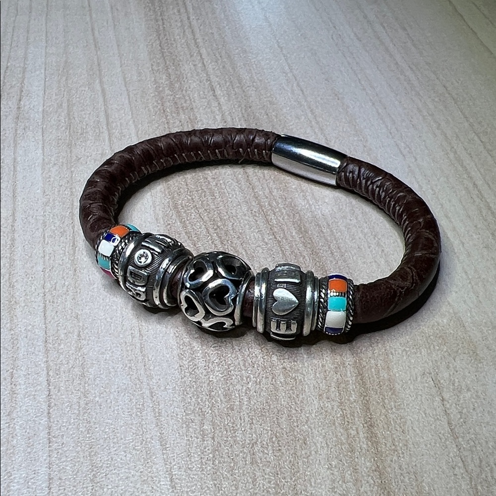 Brown Woodstock  Leather Bracelet with Silver beads.